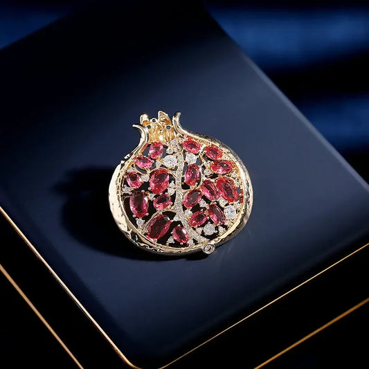 Luxury Winter Coat Accessories Corsage Creative Design Red Pomegranate Brooch for Women and Men