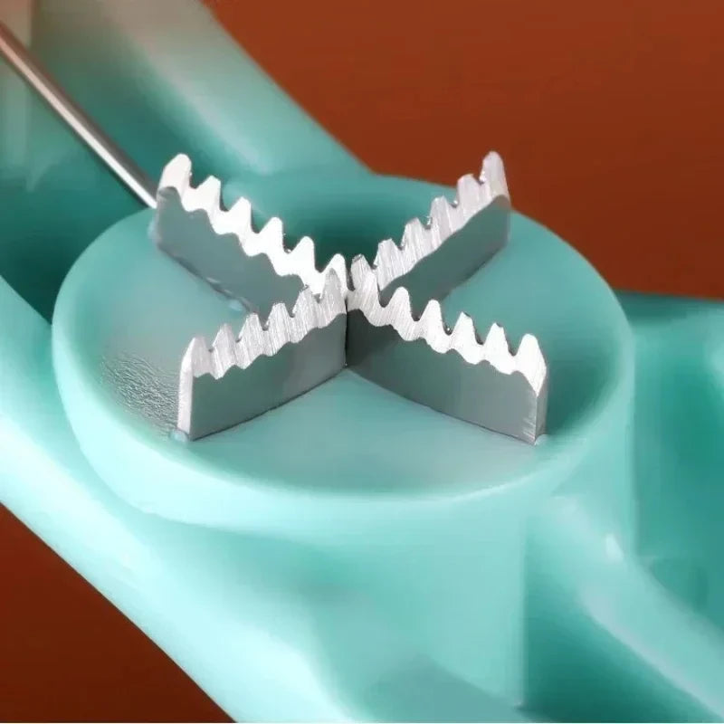 Nuts Sheller Chestnut Clip Walnut Pliers Home Metal Chestnut Sheller Nut Opener Cutter Shelling Kitchen Tools