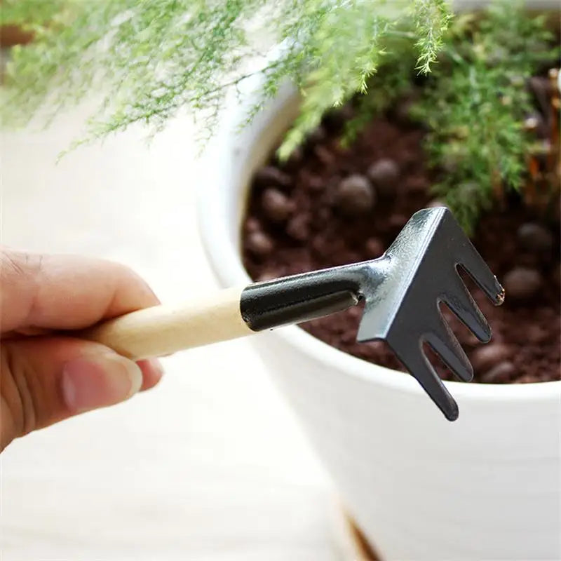 Mini Gardening Tools 3-Piece Set - Multi-Function Shovel Rake Spade for Household Plant Soil Care
